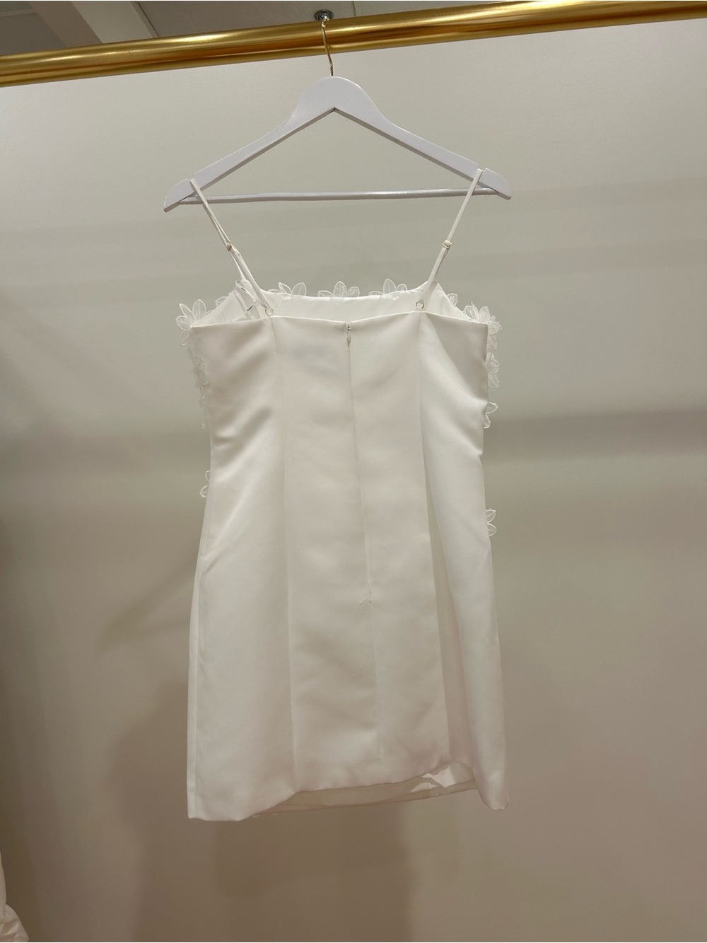 Elliatt - Sutton Dress - Picture 3 of 5